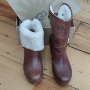 UGG Women's Dress boots